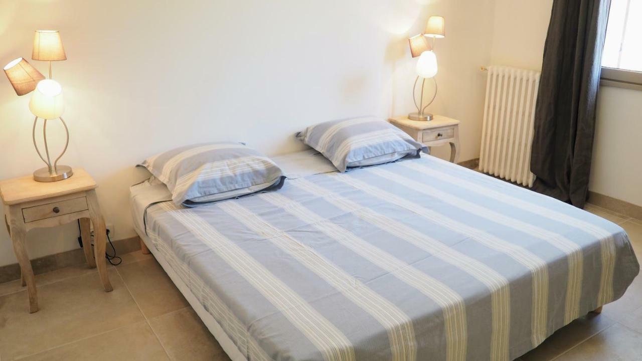 L'angeannie Hébergement de vacances Roquefort-la-Bédoule